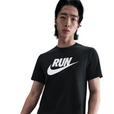 Áo Tay Ngắn Thể Thao Chạy Bộ Nam Nike As M Nk Df Tee Run Swoosh