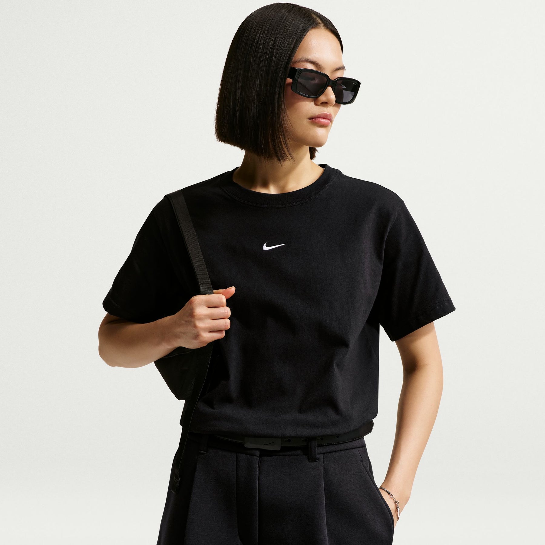 Áo Tay Ngắn Thể Thao Thời Trang Nữ Nike As W Nsw Classic Ss Tee