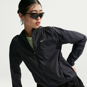 Áo Khoác Thể Thao Chạy Bộ Nữ Nike As W Nk Tempo Uv Light Jkt