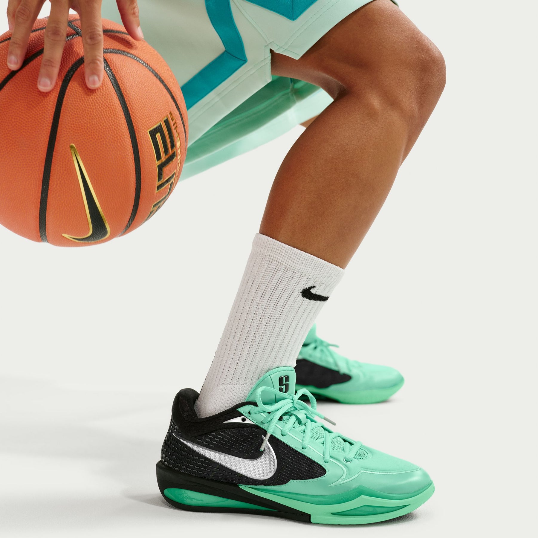 Giày Thể Thao Bóng Rổ Nữ Nike Sabrina 4 Ep