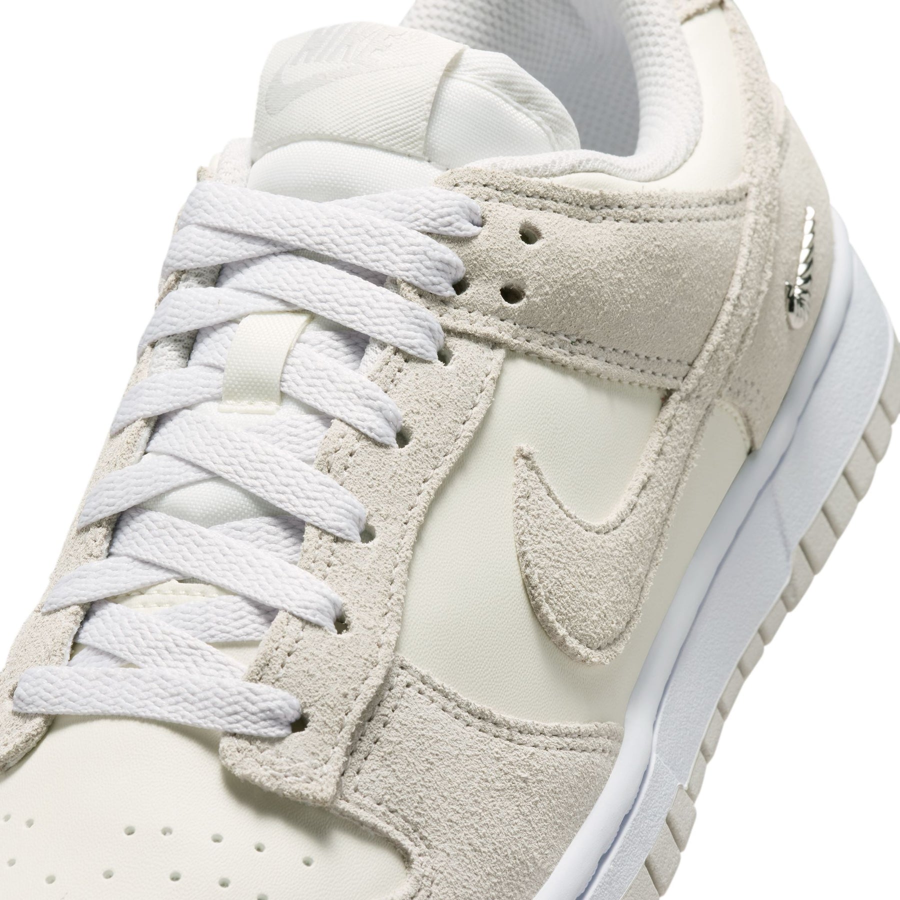 Giày Thể Thao Thời Trang Nữ Nike Wmns Nike Dunk Low