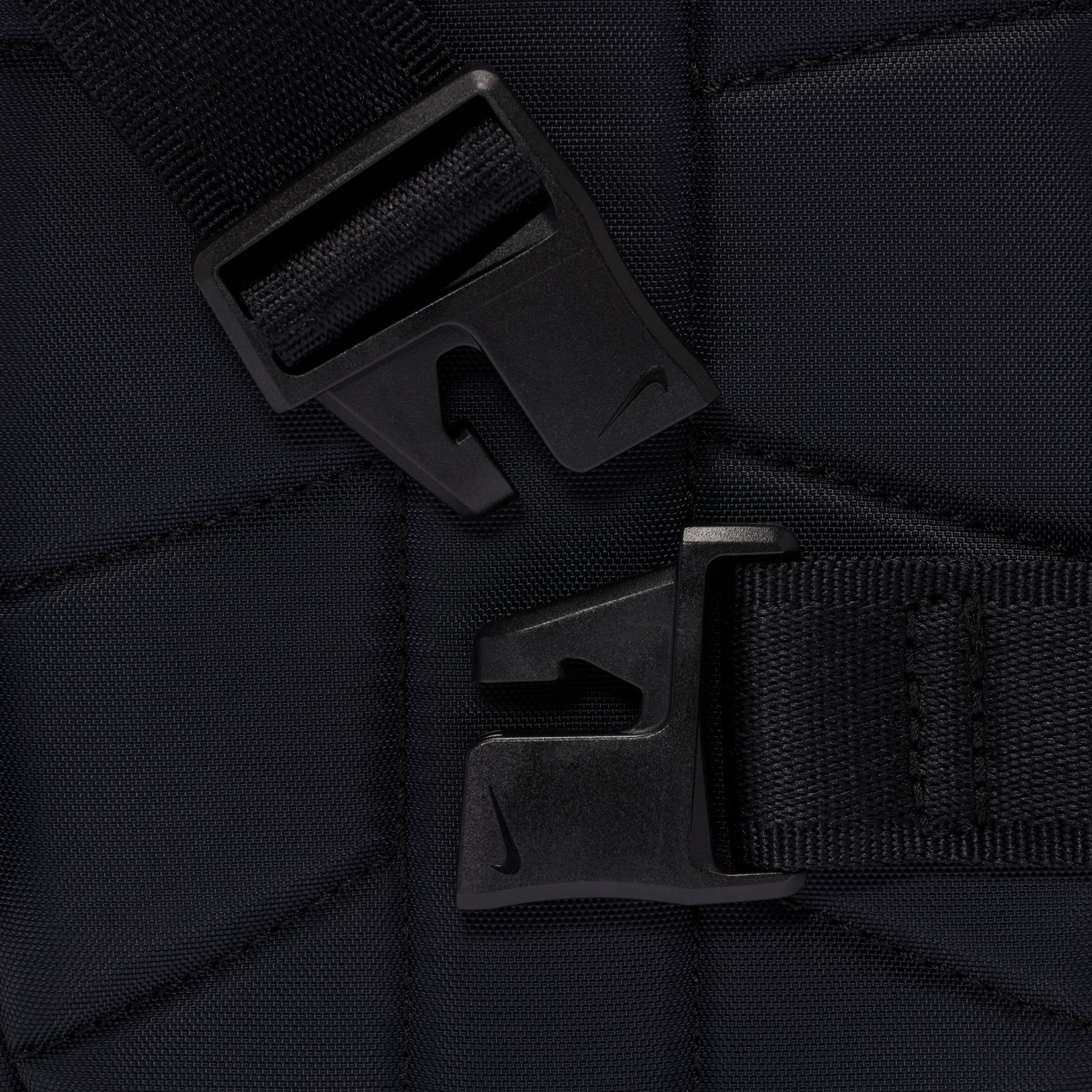 Túi Thể Thao Thời Trang Unisex Nike Nk Nsw Commute Crsbdy- Reflctv