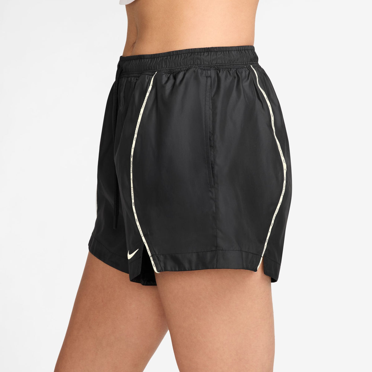 Quần Ngắn Thể Thao Thời Trang Nữ Nike As W Nk Athletics Dept Ltwt Wv