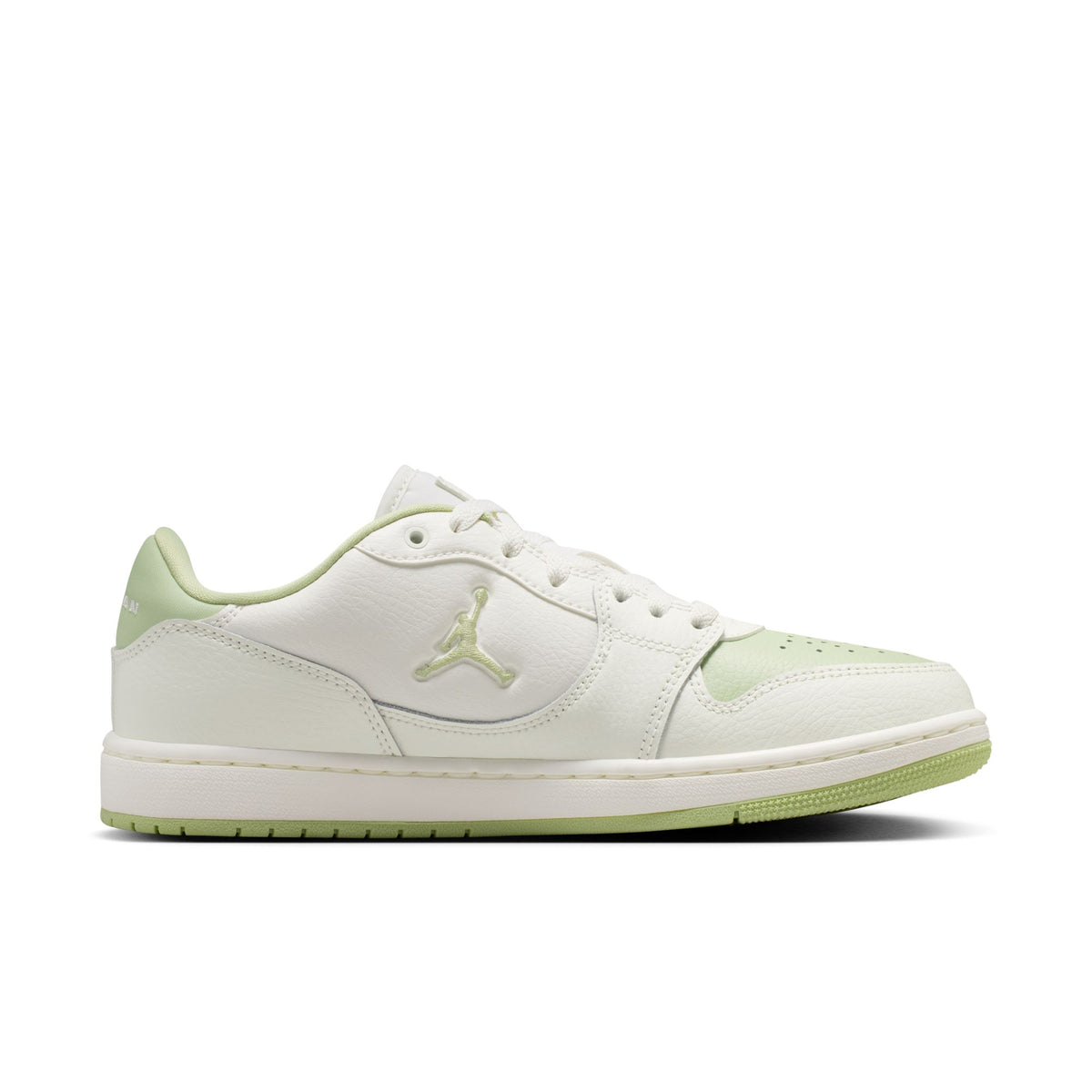 Giày Thể Thao Thời Trang Nữ Nike Wmns Jordan Court Connect Low