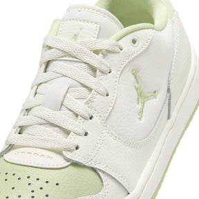 Giày Thể Thao Thời Trang Nữ Nike Wmns Jordan Court Connect Low