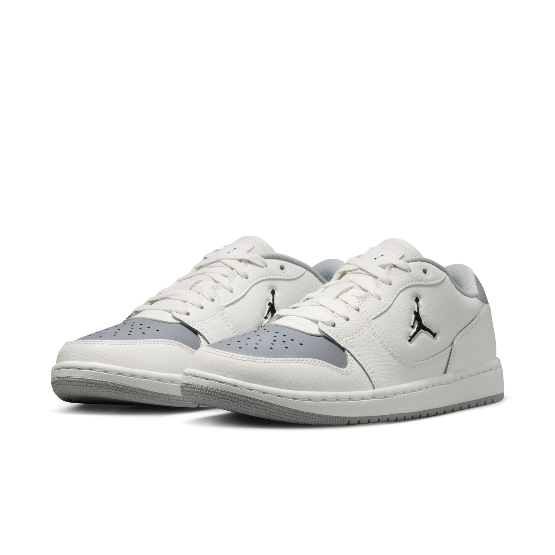 Giày Thể Thao Thời Trang Nữ Nike Wmns Jordan Court Connect Low