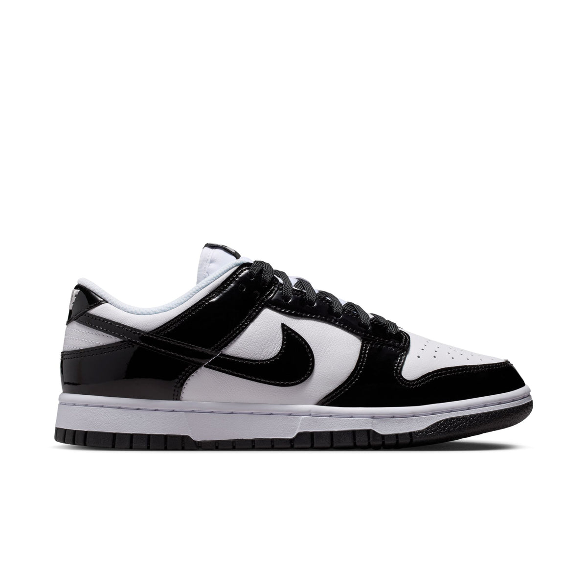 Giày Thể Thao Thời Trang Nữ Nike Wmns Nike Dunk Low Se Street1