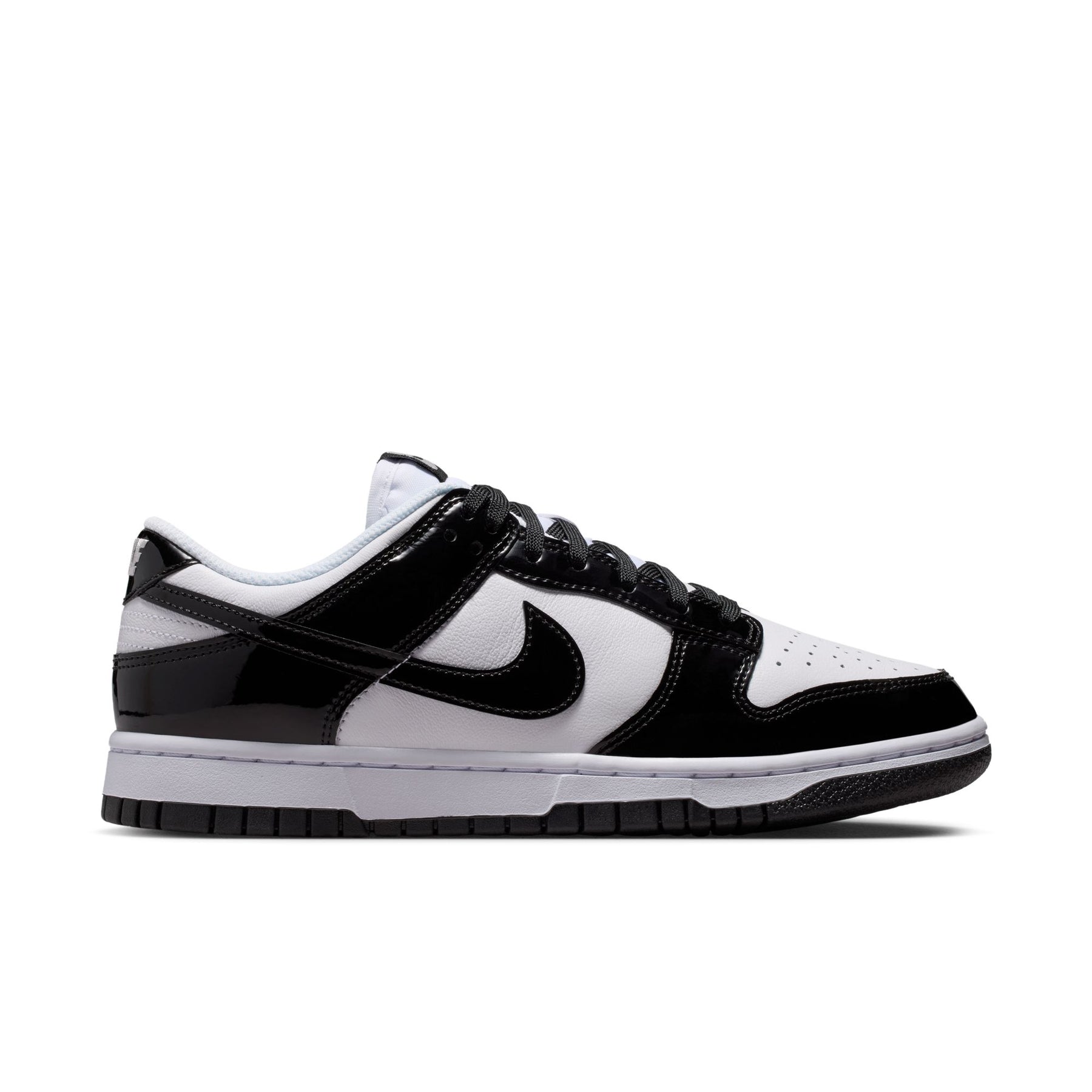 Giày Thể Thao Thời Trang Nữ Nike Wmns Nike Dunk Low Se Street1