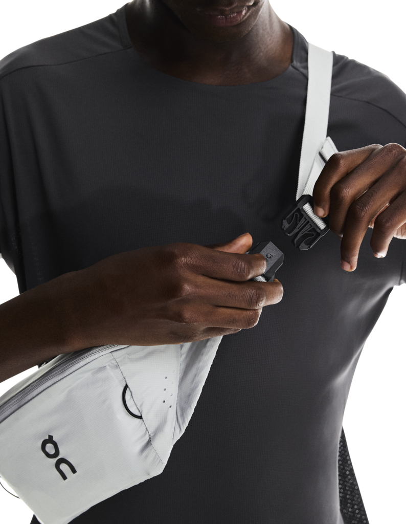 Túi Đeo Hông Thể Thao Chạy Bộ Unisex On Running Waist Pack 2L Lite