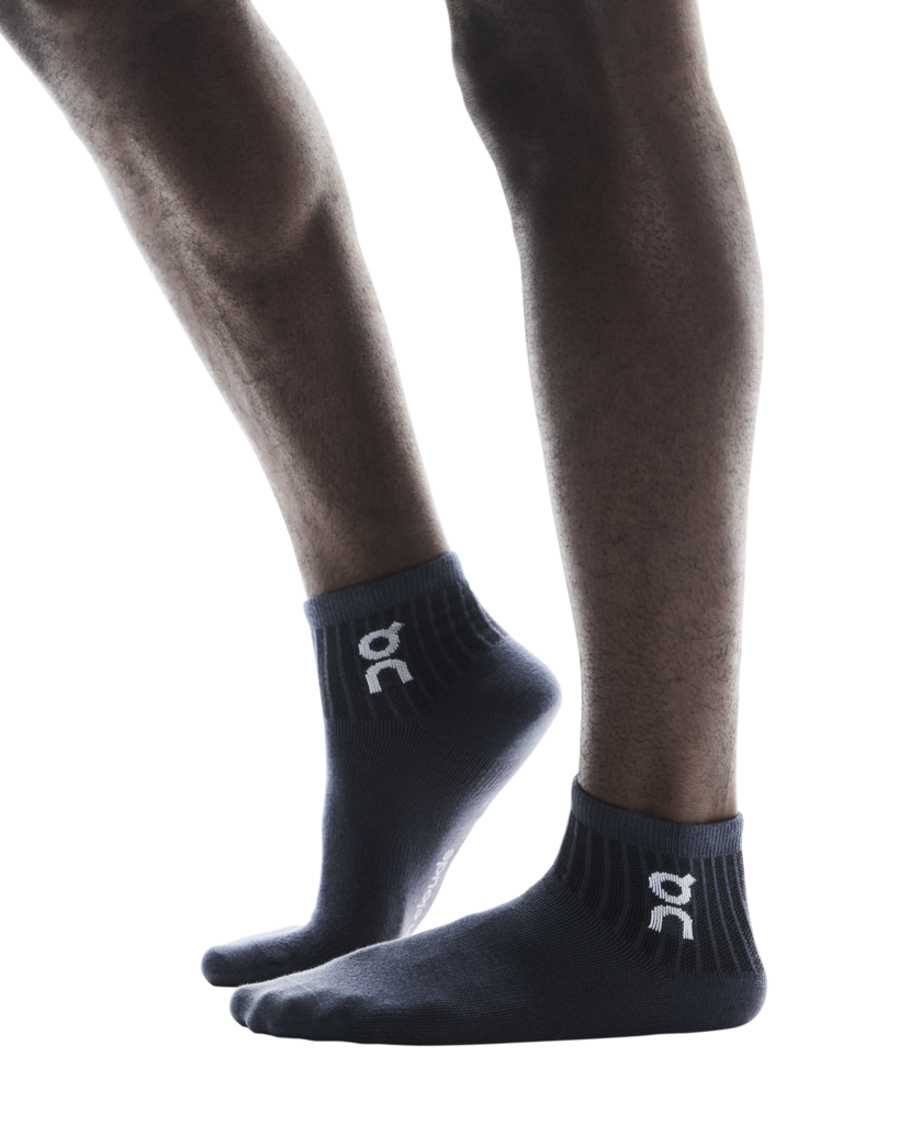 Vớ thể thao UNISEX On Running Logo Sock Mid 3P