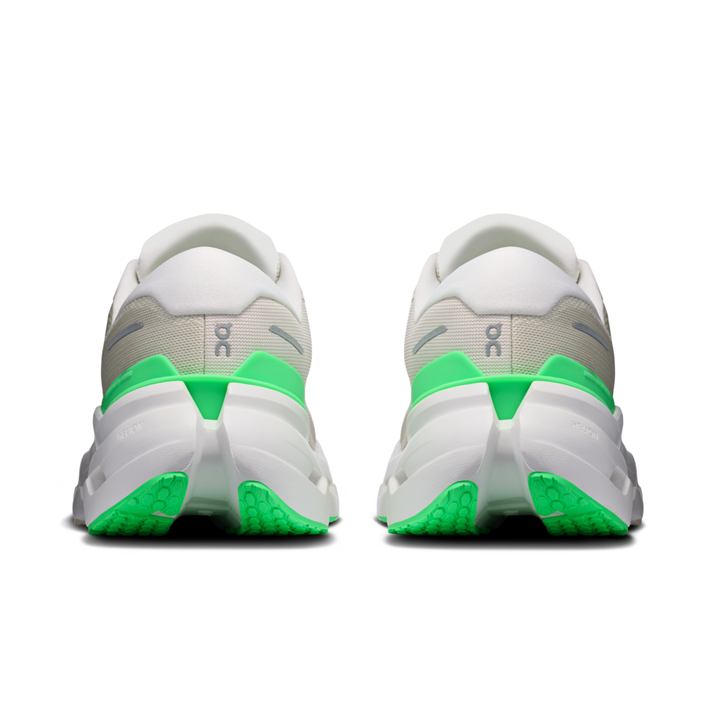 Giày Thể Thao Chạy Bộ Nữ On Running Cloudrunner 3