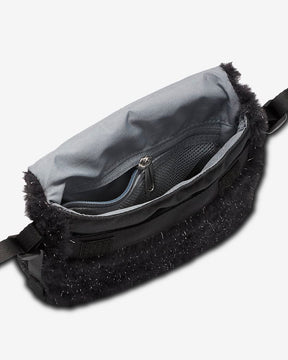 Túi Thể Thao Trẻ Em Unisex Nike Older Faux Fur Crossbody