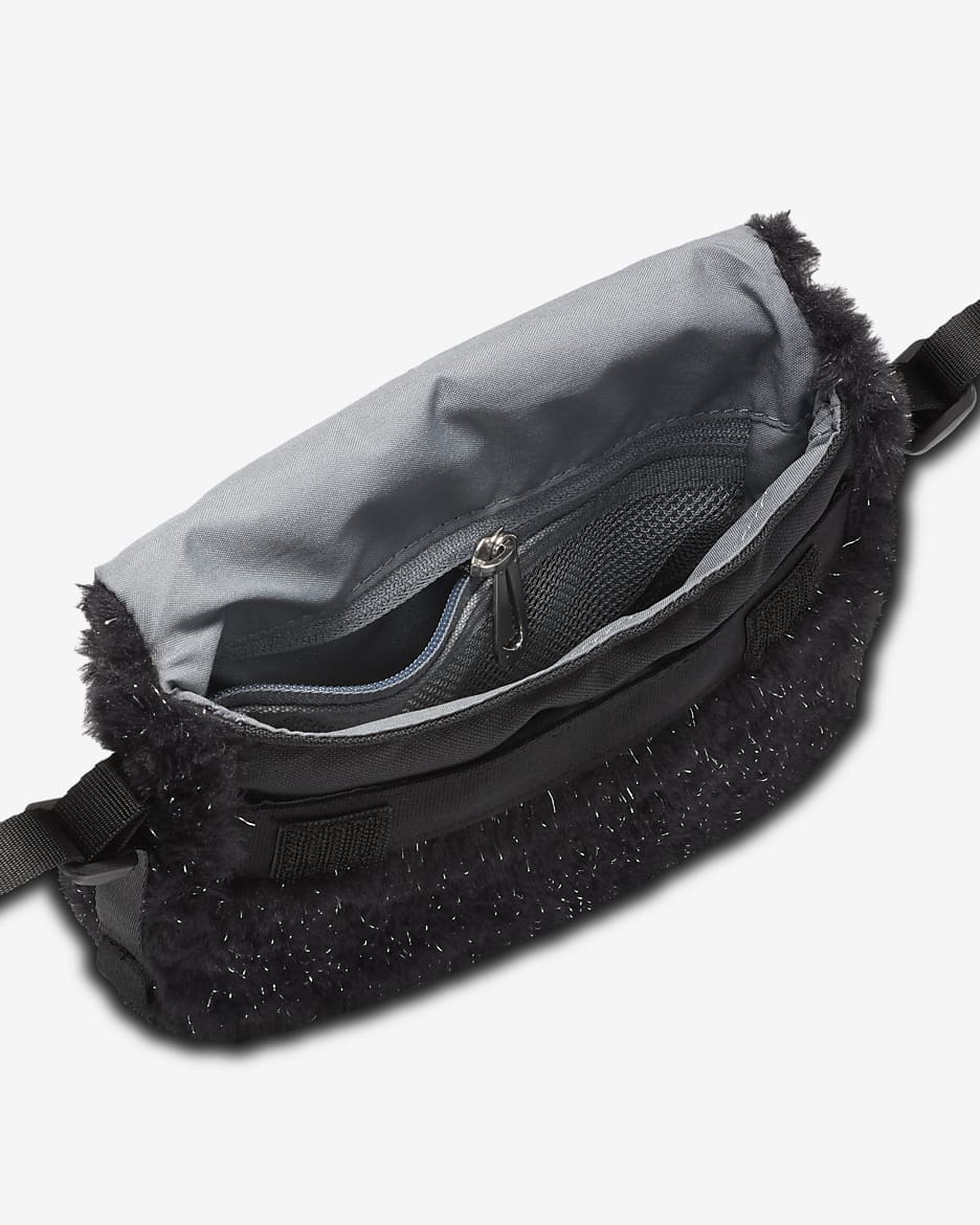 Túi Thể Thao Trẻ Em Unisex Nike Older Faux Fur Crossbody