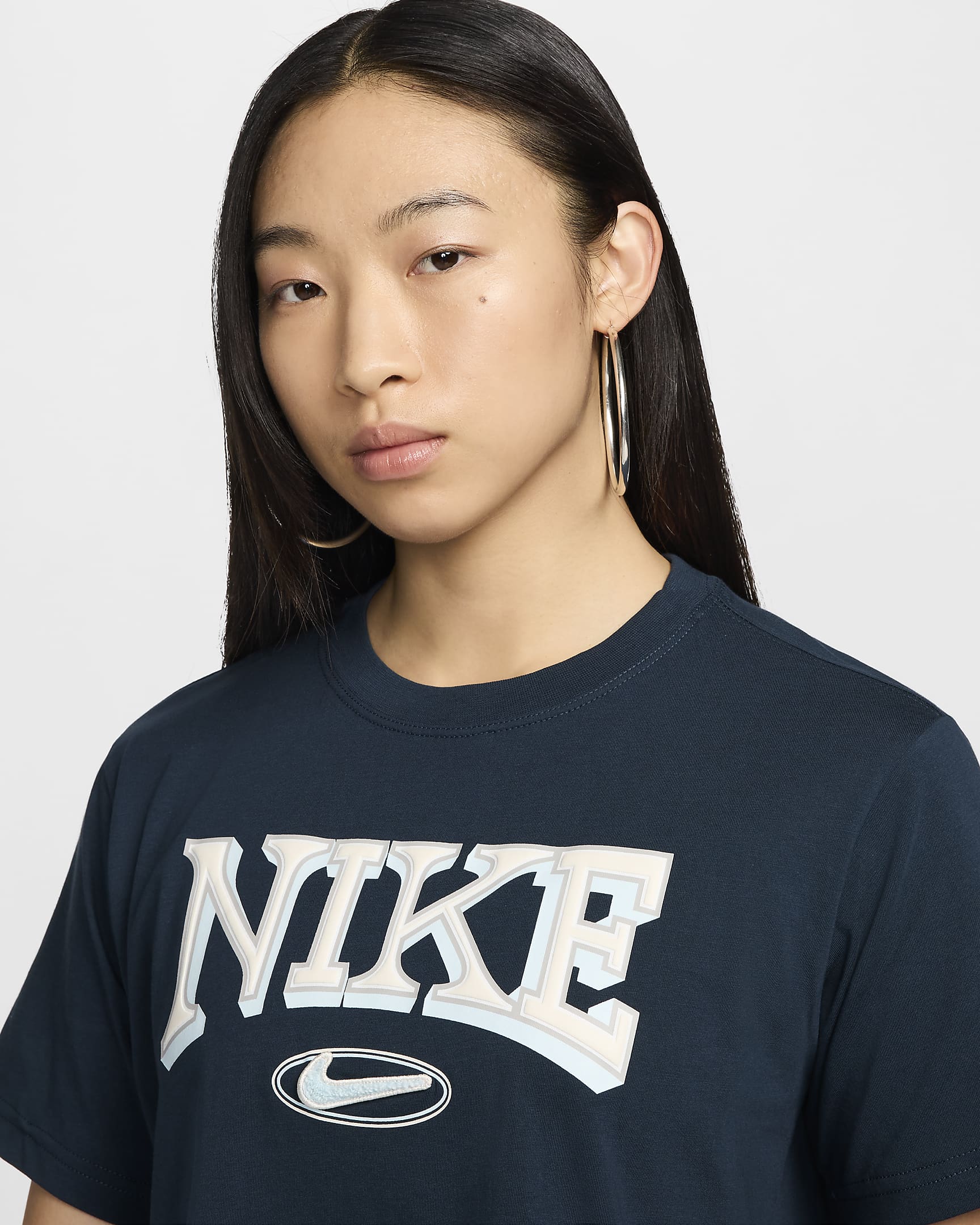 Áo Thể Thao Tay Ngắn Thời Trang Nữ Nike As W Nsw Ss Tee Oc Varzity