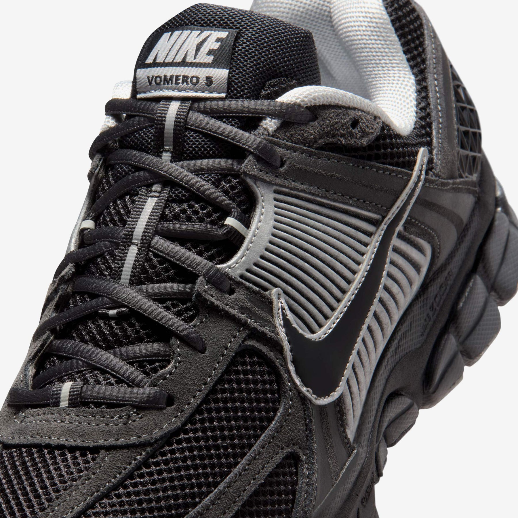 Giày Thể Thao Thời Trang Nam Nike Air Zoom Vomero 5