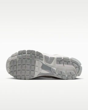 Giày thể thao thời trang Nam NIKE ZOOM VOMERO 5 SE