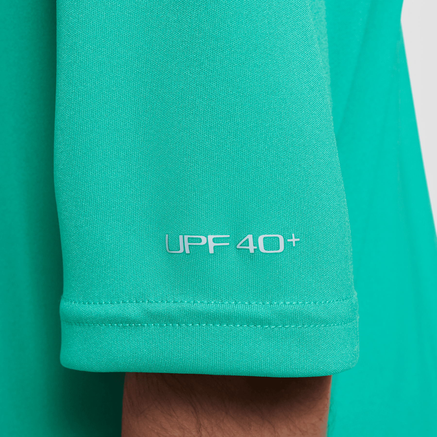 Áo Bơi Thể Thao Bé Trai Nike Swim Short Sleeve Hydroguard