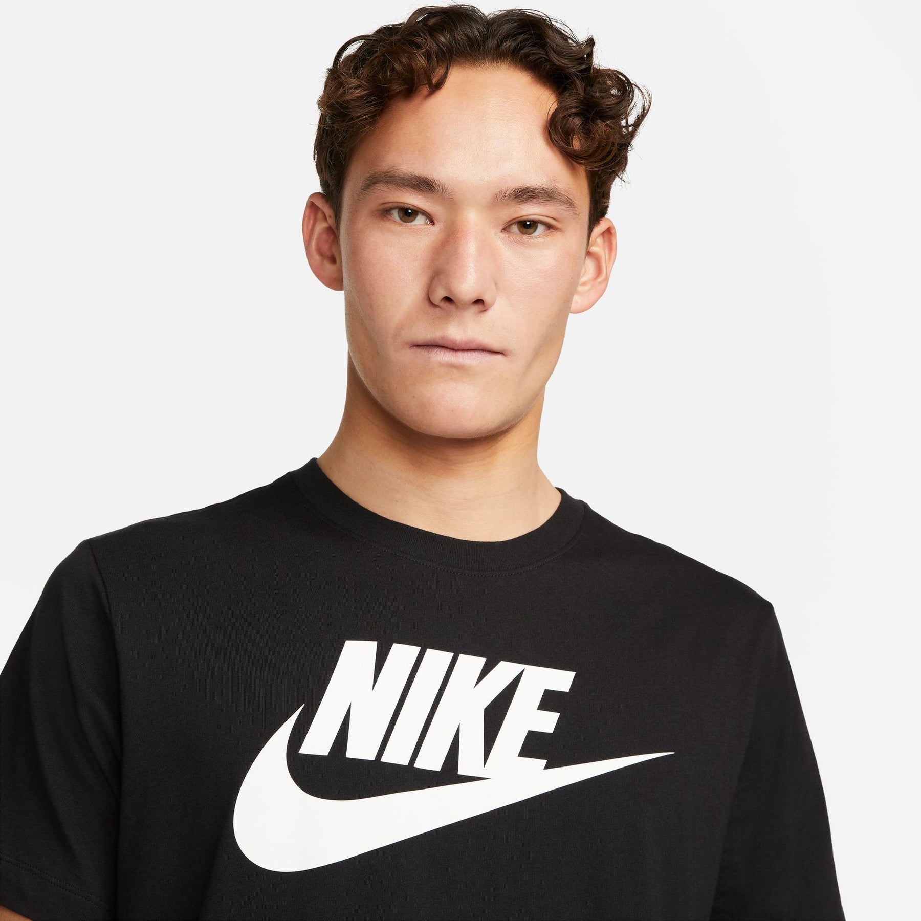 Áo Tay Ngắn Thể Thao Nam Nike As M Nsw Tee Icon Futura