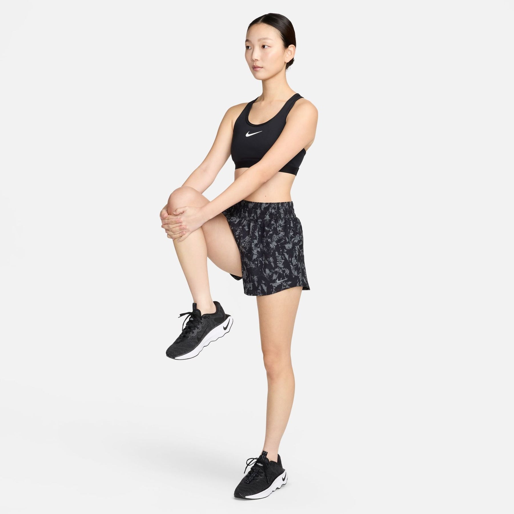 Quần Ngắn Thể Thao Nữ Nike As Nike One Df Hr 3In Br Shrt