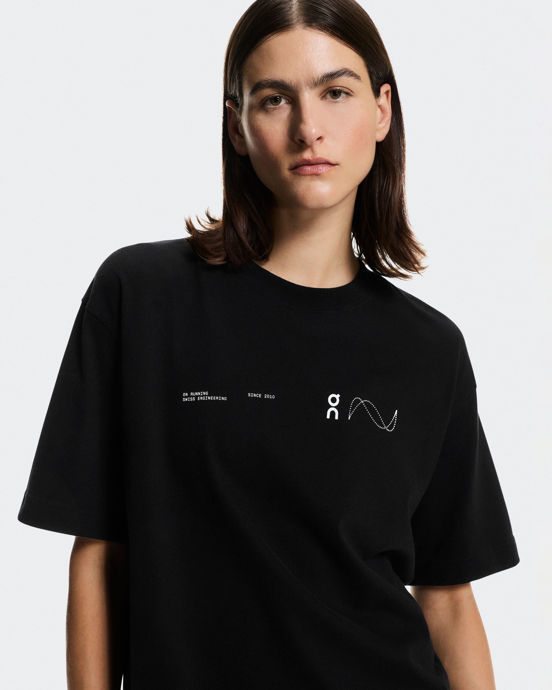 Áo Thể Thao Thời Trang Nữ On Running Club-T Volt