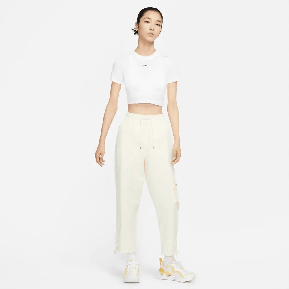 Áo Tay Ngn Thi Trang N Nike As W Nsw Essntl Tee Slim Crp L Trng / Th Thao