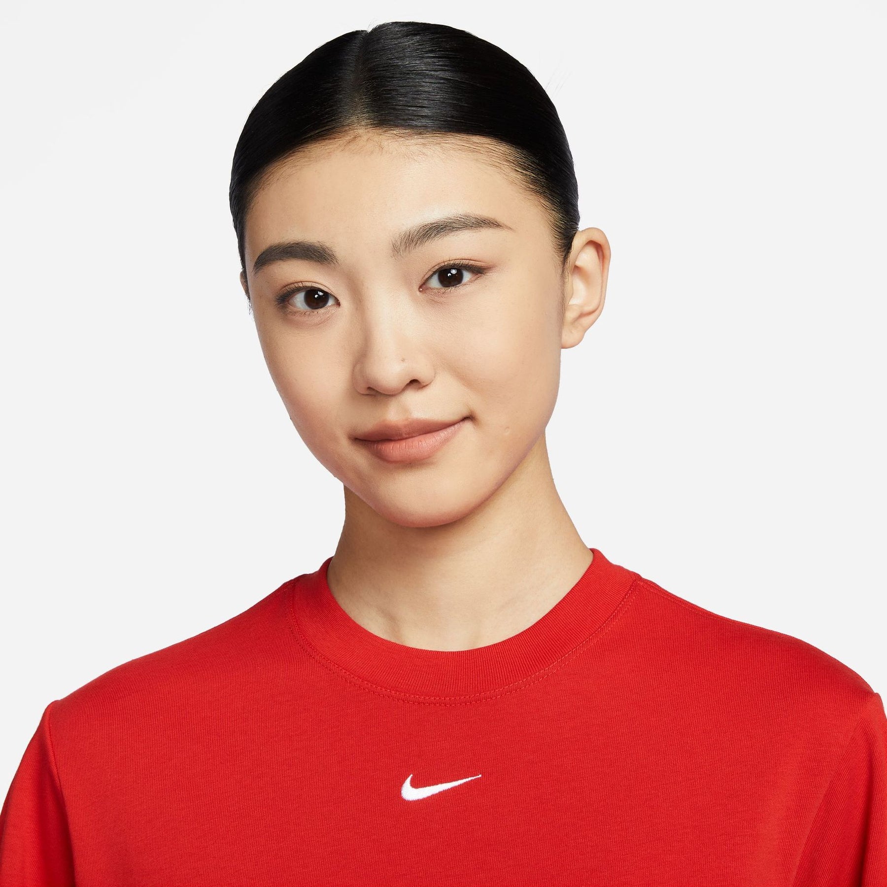 Áo Tay Ngắn Nữ NIKE Essential Boxy T-Shirt