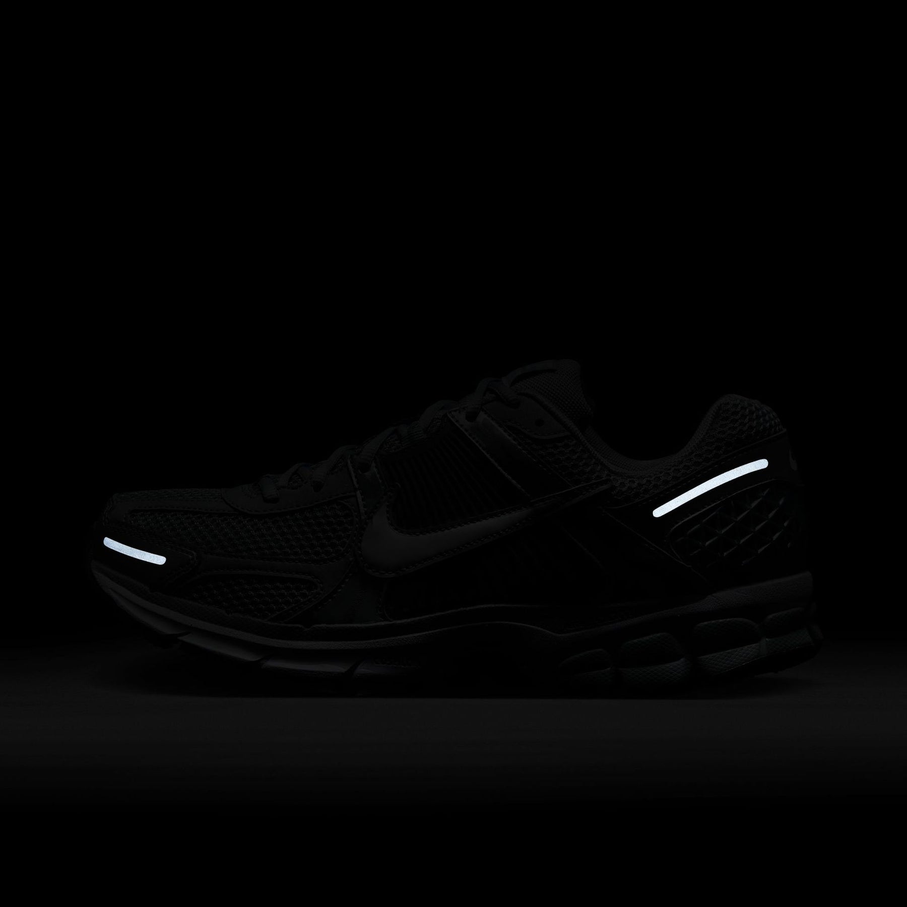 Giày Thể Thao Thời Trang Nam Nike Zoom Vomero 5