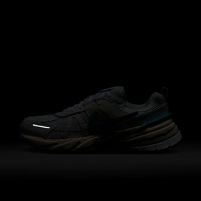 Giày Thời Trang Nữ Nike W Nike V2K Run