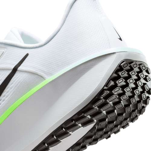 Giày Thể Thao chạy bộ Nam NIKE QUEST 6