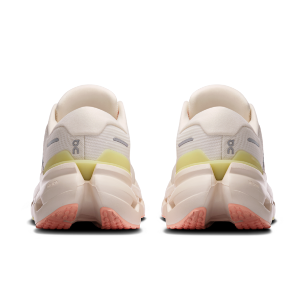 Giày Thể Thao Chạy Bộ Nữ On Running Cloudrunner 3