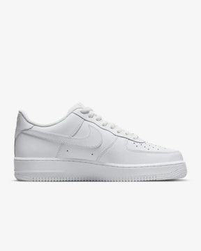 Giày Thi Trang Nam Nike Air Force 1 07 Th Thao