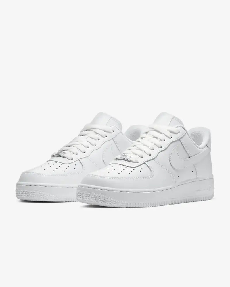 Giày Thi Trang N Nike Wmns Air Force 1 07 Th Thao