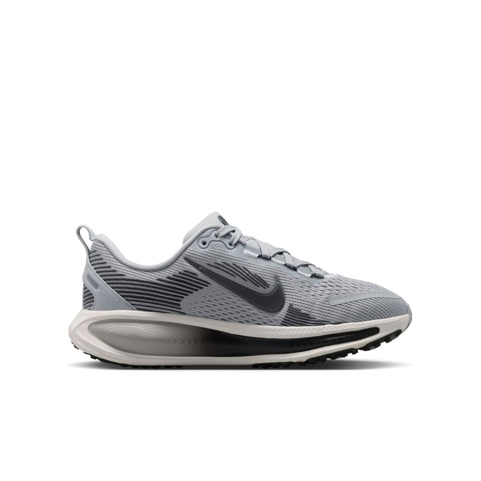 Giày Thể Thao Thời Trang Trẻ Em Nike Vomero 18 (Gs)