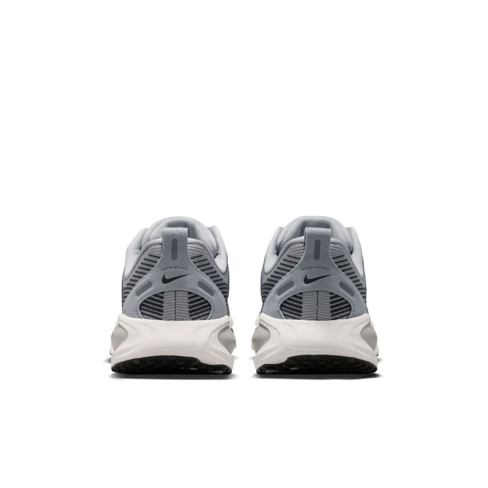 Giày Thể Thao Thời Trang Trẻ Em Nike Vomero 18 (Gs)