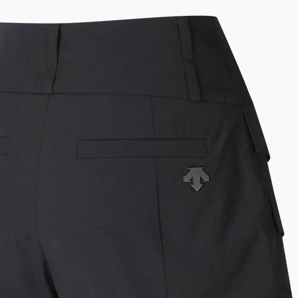Qun Golf Descente N Side Pocket Half Pants