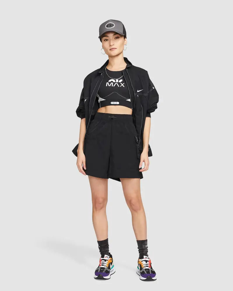Qun Ngn N Nike Essential Woven High Rise Shorts
